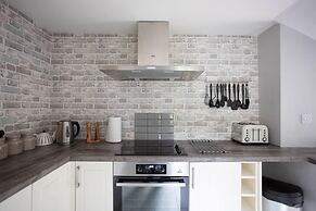 Cosy, Tranquil, Fully Equipped & Beautiful Garden