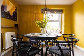 Cosy, Tranquil, Fully Equipped & Beautiful Garden