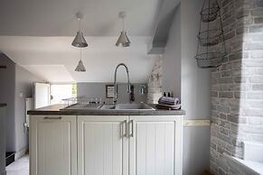 Cosy, Tranquil, Fully Equipped & Beautiful Garden