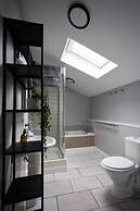 Cosy, Tranquil, Fully Equipped & Beautiful Garden