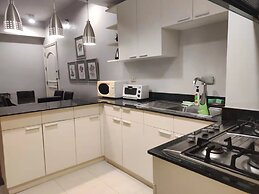 GOTOPHI at Renaissance 3000 BGC