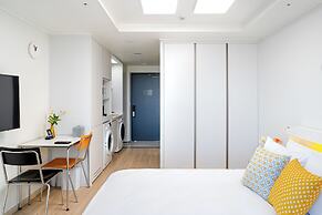 Urbanstay Sokcho Deungdae Beach