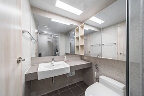 Urbanstay Sokcho Deungdae Beach