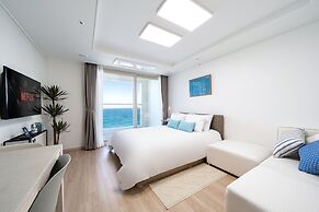 Urbanstay Sokcho Deungdae Beach