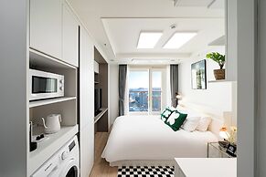 Urbanstay Sokcho Deungdae Beach