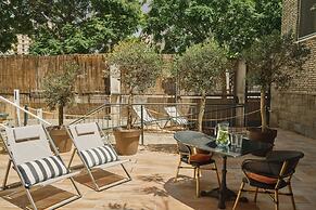 Hotel MET Pamplona