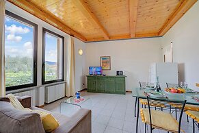 Al Peveri - Private Parking & Near Lake