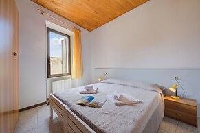 Al Peveri - Private Parking & Near Lake