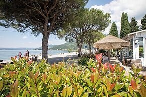 Al Peveri - Private Parking & Near Lake