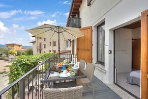 Al Peveri - Private Parking & Near Lake