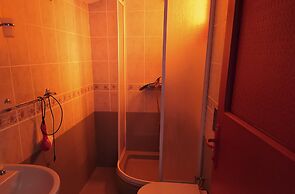 Dionysos Otel & Restoran & Ada Kahvaltı