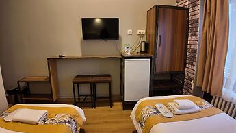 DÜNYA OTEL ADANA