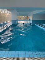 Stay.Plus Urban Oasis Apartment
