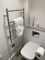 CH Apt 7 2bed in Bath