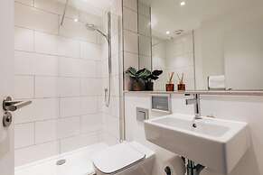 CH Apt 9 2bed in Bath