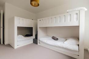 CH Apt 11 2bed in Bath