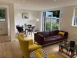 CH Apt 4 2bed in Bath