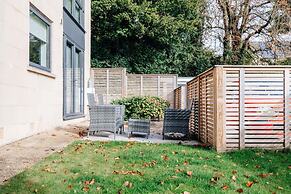 CH Apt 4 2bed in Bath