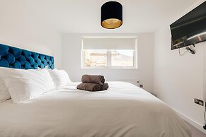 CH Apt 4 2bed in Bath