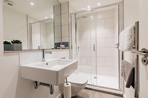 CH Apt 4 2bed in Bath