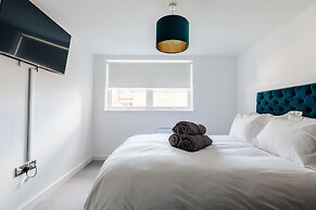 CH Apt 4 2bed in Bath