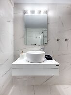 Seaside Nestie by BluPine