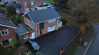 Highfield Coach House