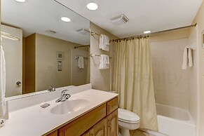 Dog Friendly Beach Wood Condo, Minutes Away from Atlantic Ocean by Red