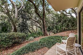 Dog Friendly Beach Wood Condo, Minutes Away from Atlantic Ocean by Red