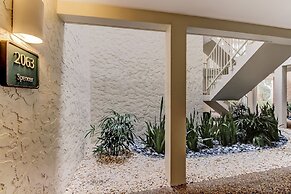 Dog Friendly Beach Wood Condo, Minutes Away from Atlantic Ocean by Red