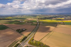 Lochlands 2BR Family Caravan - Pets - Play Park