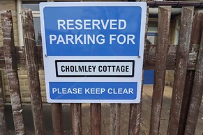 Cholmley Cottage