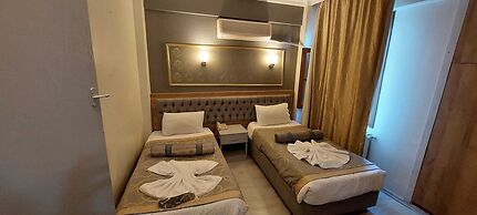 Paris Hotel Cafe Restaurant