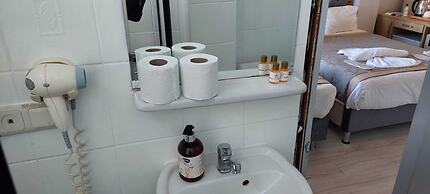 Paris Hotel Cafe Restaurant