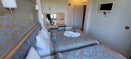 Paris Hotel Cafe Restaurant