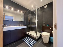 Le Morne- 5 Bed Luxury Coastal Retreat