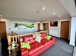 Le Morne- 5 Bed Luxury Coastal Retreat