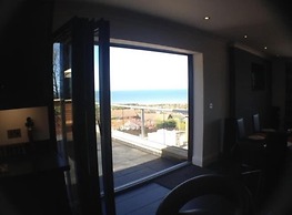 Le Morne- 5 Bed Luxury Coastal Retreat