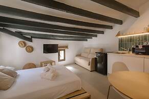 Alojamientos La Vila Mayor 36