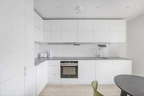 Superior 1 - bed Apartment in Wembley