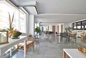 Anassa Suites
