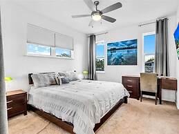 264 Tropical Shores Manor