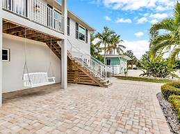 264 Tropical Shores Manor