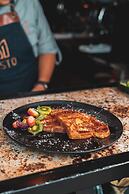 Hotel Sexto by Icono