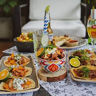 Hotel Sexto by Icono