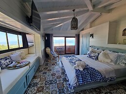 Amber Suites Akyaka +6