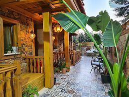 Amber Suites Akyaka +6