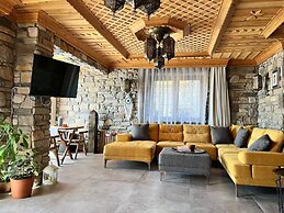 Amber Suites Akyaka +6