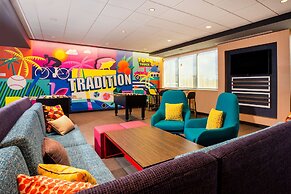 Tru by Hilton Port St. Lucie Tradition