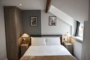 Victoria Colonnade ApartHotel